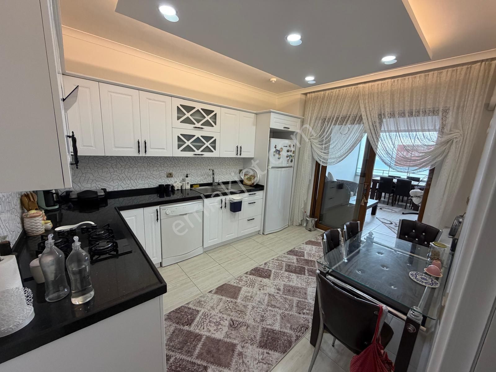 2 Nolu Beşirli De Mühteşem Manzaralı Daire - Görsel 12