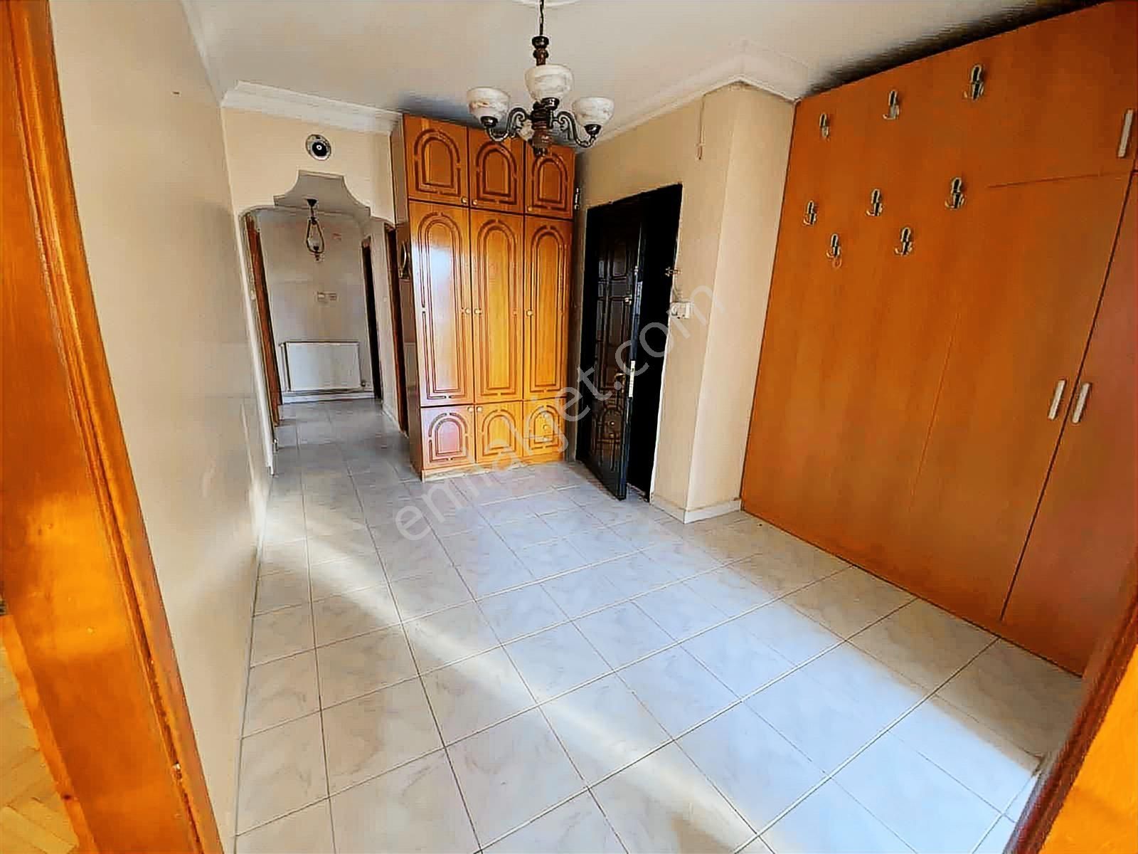 Söğülüçeşme Mah. Büyük Kullanışlı 3+1 Güney Cephe - Görsel 22