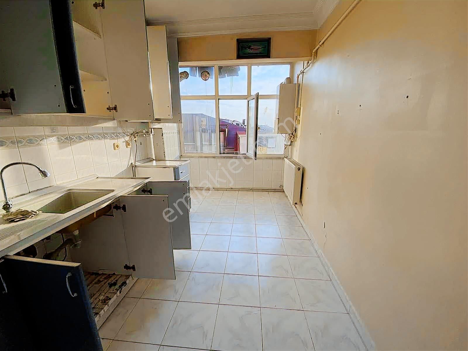 Söğülüçeşme Mah. Büyük Kullanışlı 3+1 Güney Cephe - Görsel 7