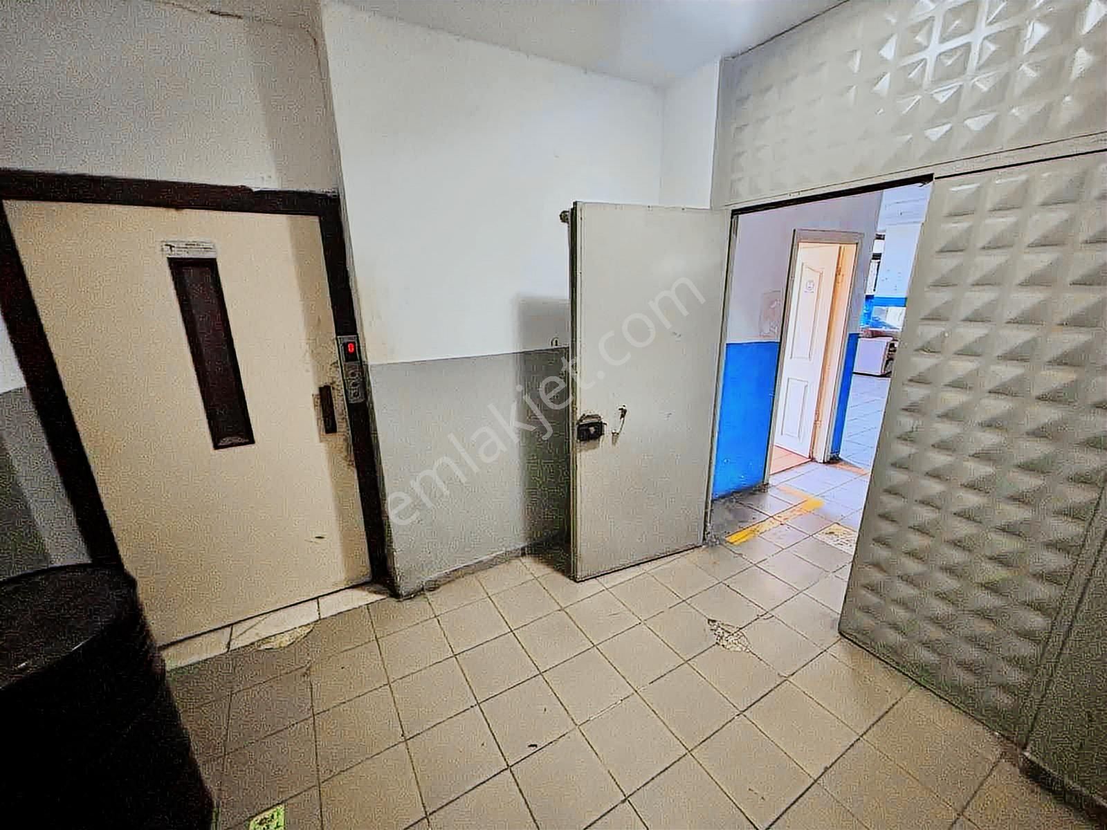 Atatürk Mah. İş Hanında 2 Katlı 850m Asansörlü İş Yeri - Görsel 17