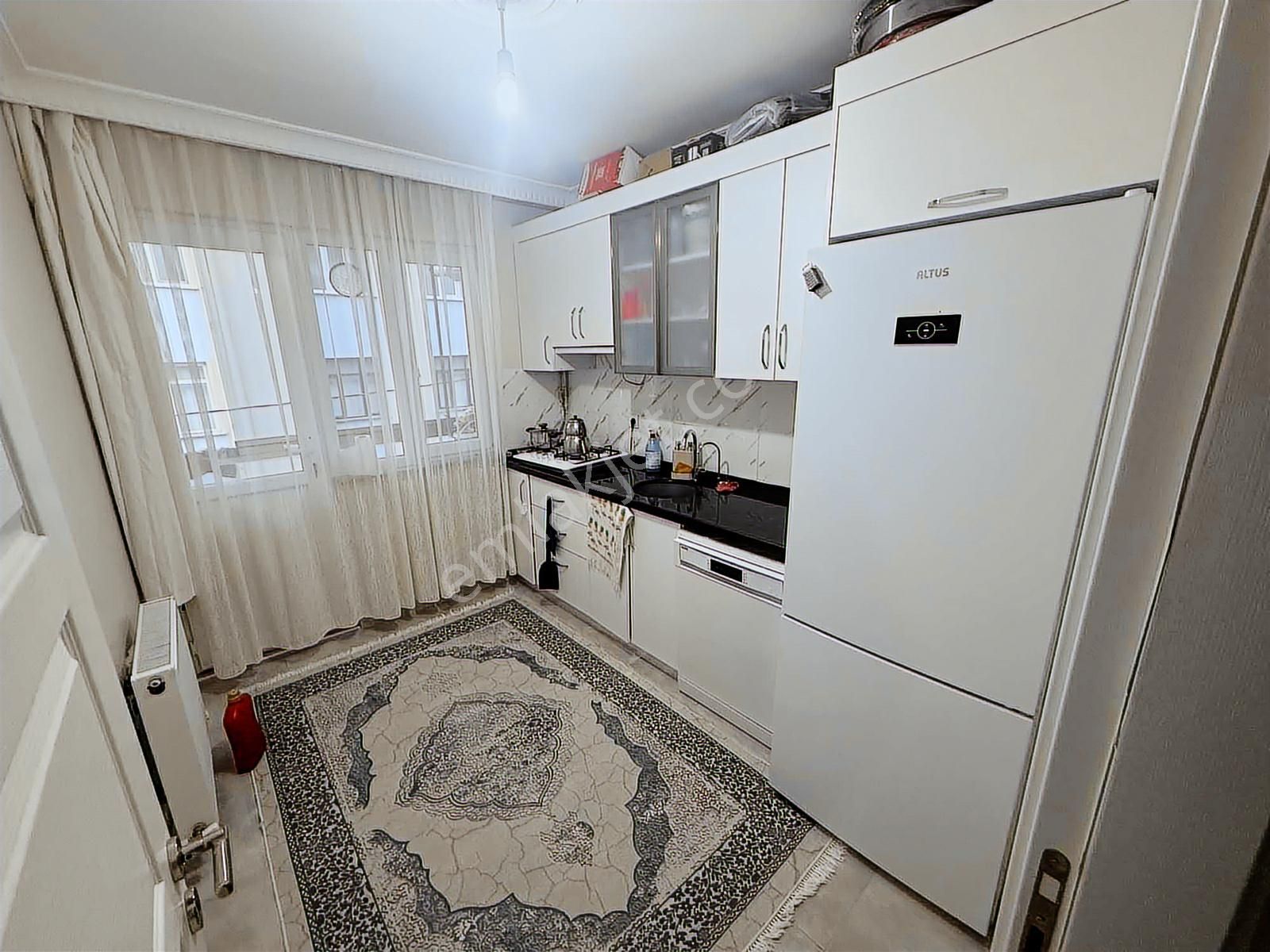 Halkalı Meydana Yakın Yeni Yapı 2+1 - Görsel 29