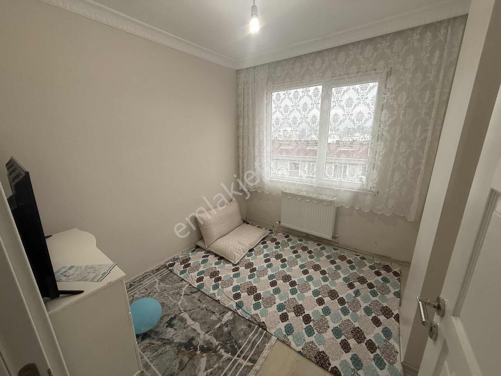 Halkalı Meydana Yakın Yeni Yapı 2+1 - Görsel 14