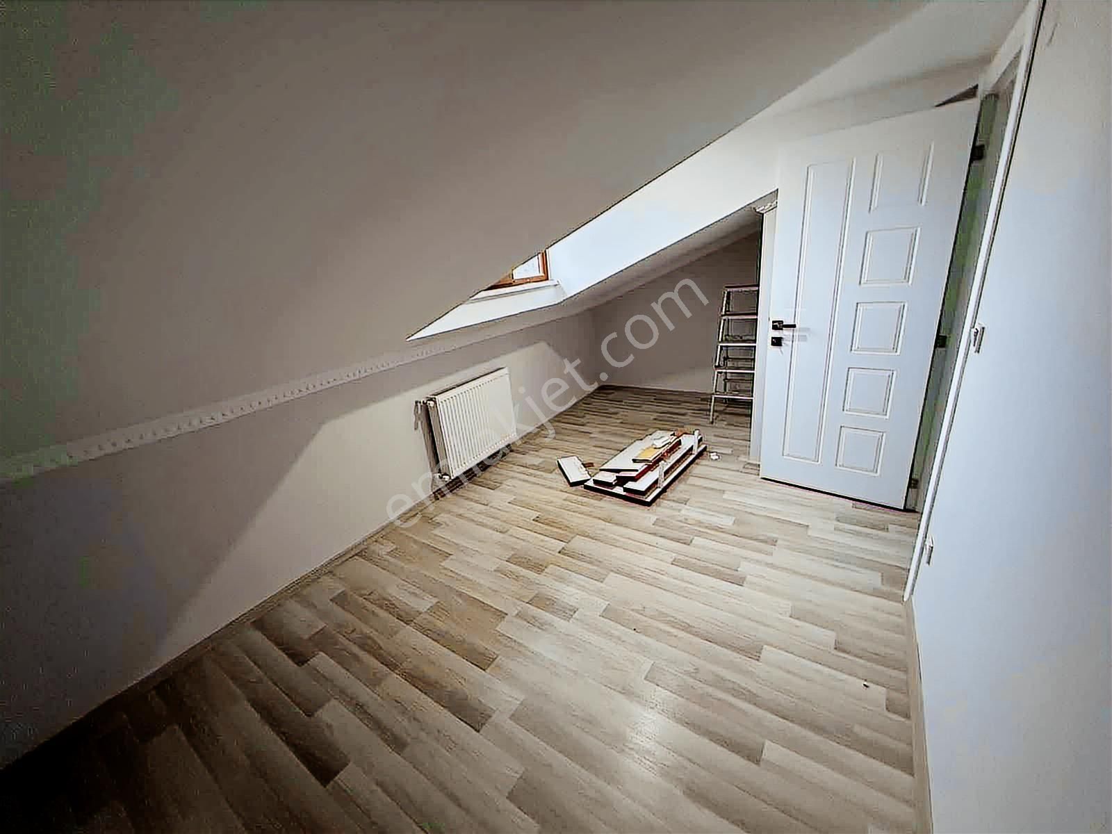 Salı Pazarında 2+1 Dublex Üstü - Görsel 11