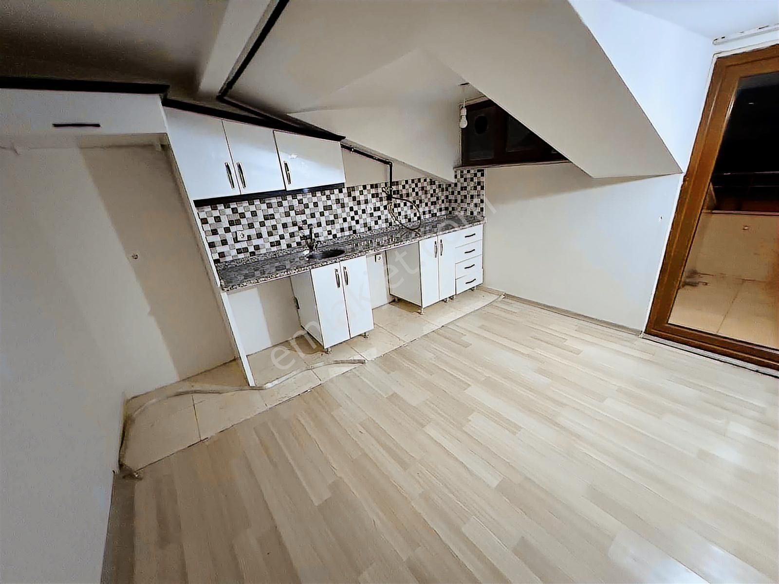 Atatürk Mah. Metroya Yakın 2+2 Dubleks Daire - Görsel 11