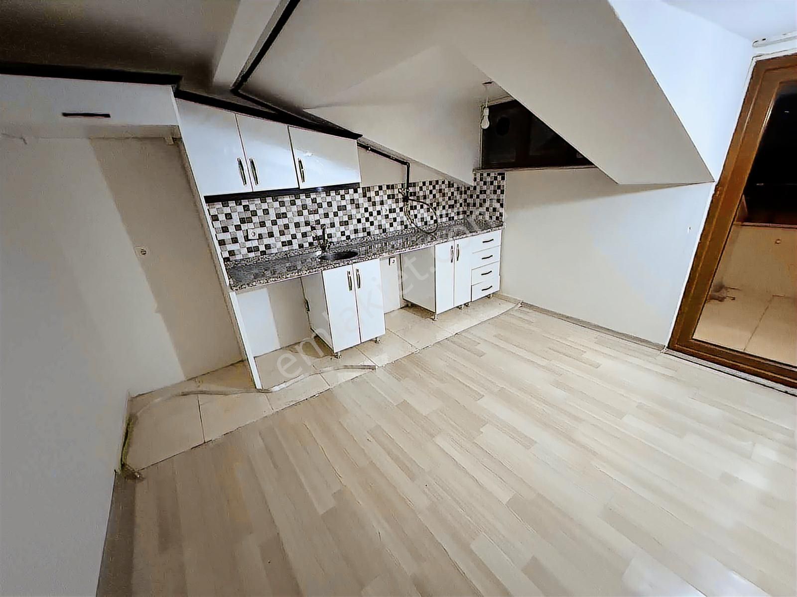 Atatürk Mah. Metroya Yakın 2+2 Dubleks Daire - Görsel 18