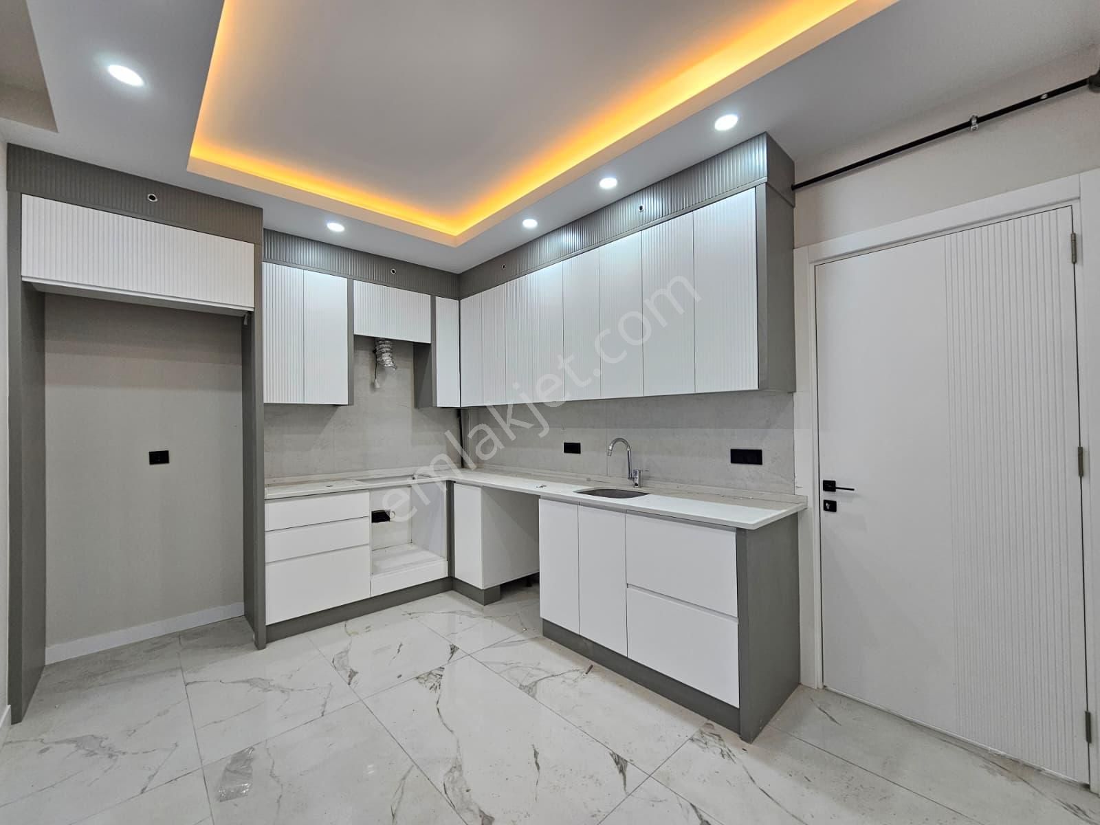 Denizli Şemikler De Satılık 3+1 140 M2 Lüks Daireler