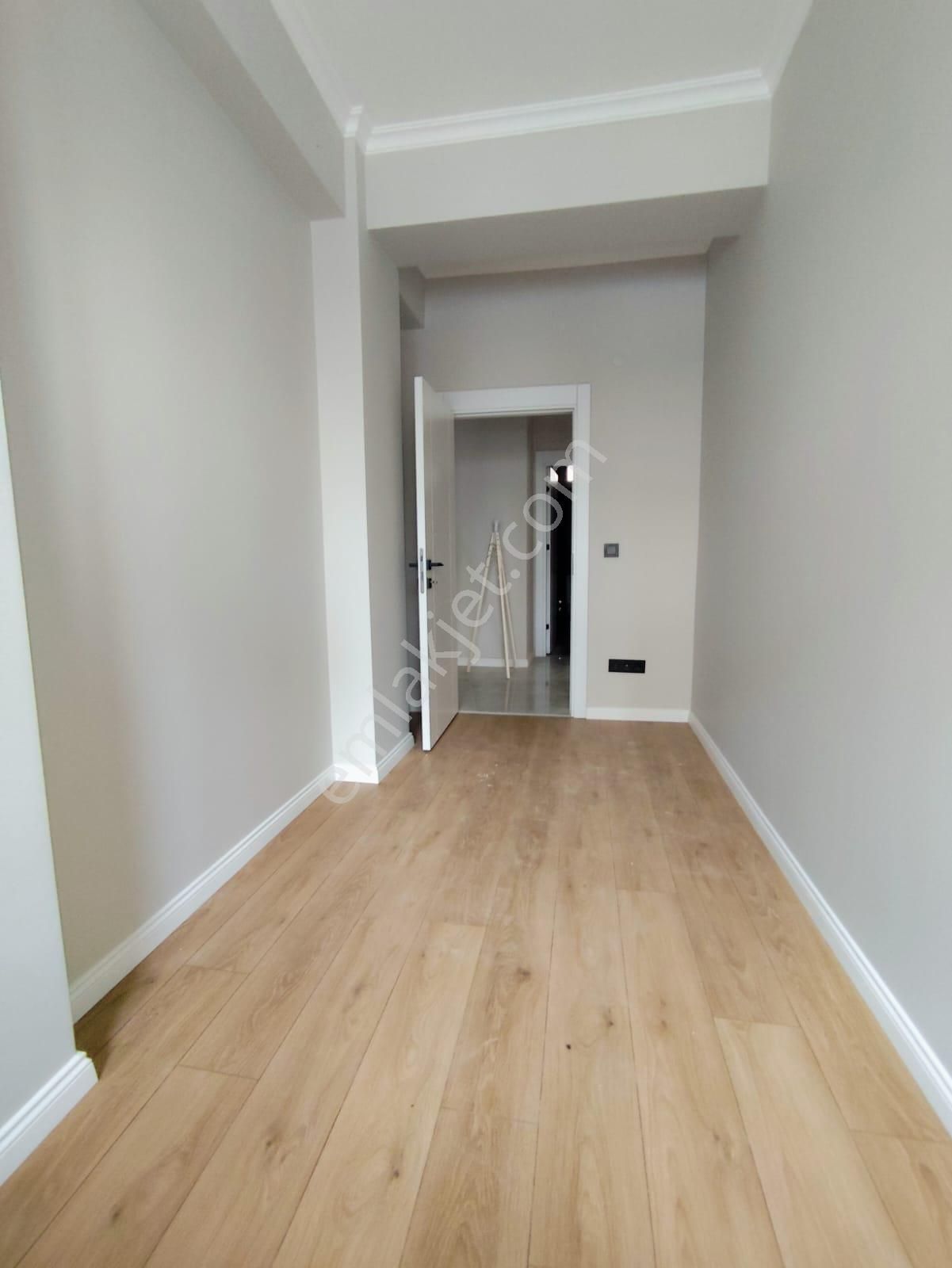 Mertcan Dan Kartal Metroya Yürüme 2+1 Balkonlu - İskanlı Lüks Daire - Görsel 8