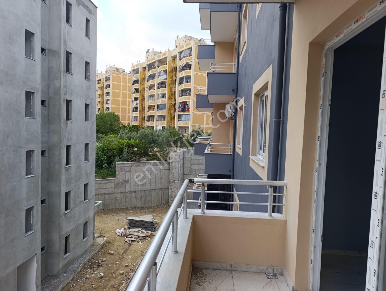 Osmangazi Mahallesinde 1+1 İskanlı Oturuma Hazır Yatay Mimari Satılık Daire - Görsel 17