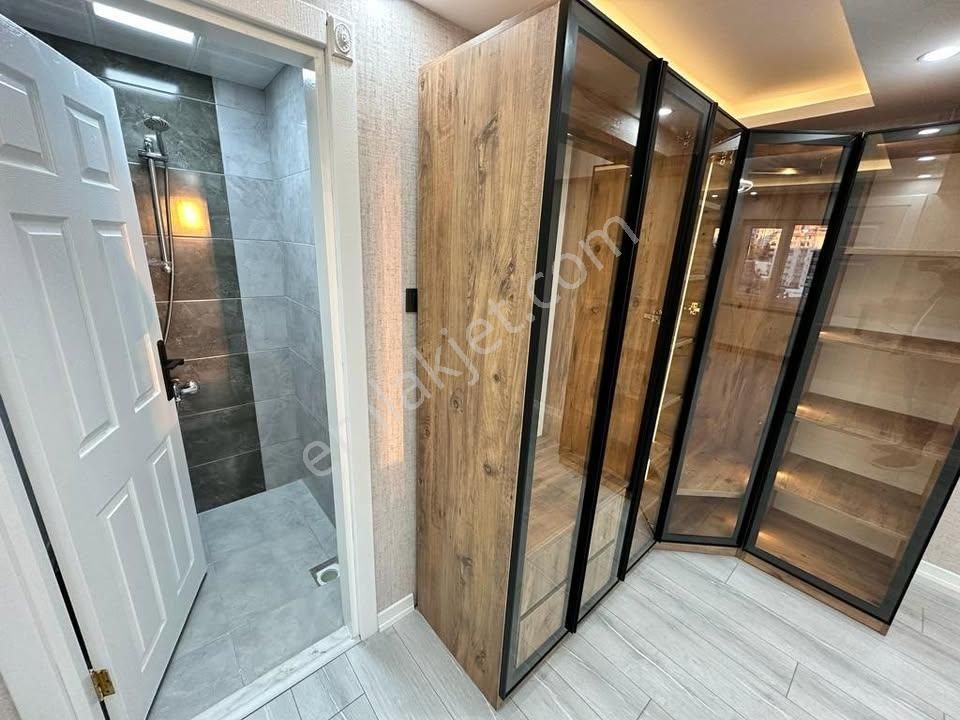 Beylikdüzü Merkez'de Oturuma Hazır Full+full Siteiçi 2+1 Dairemiz... - Görsel 28