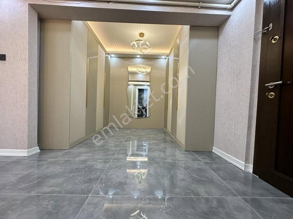 Beylikdüzü Merkez'de Oturuma Hazır Full+full Siteiçi 2+1 Dairemiz... - Görsel 10