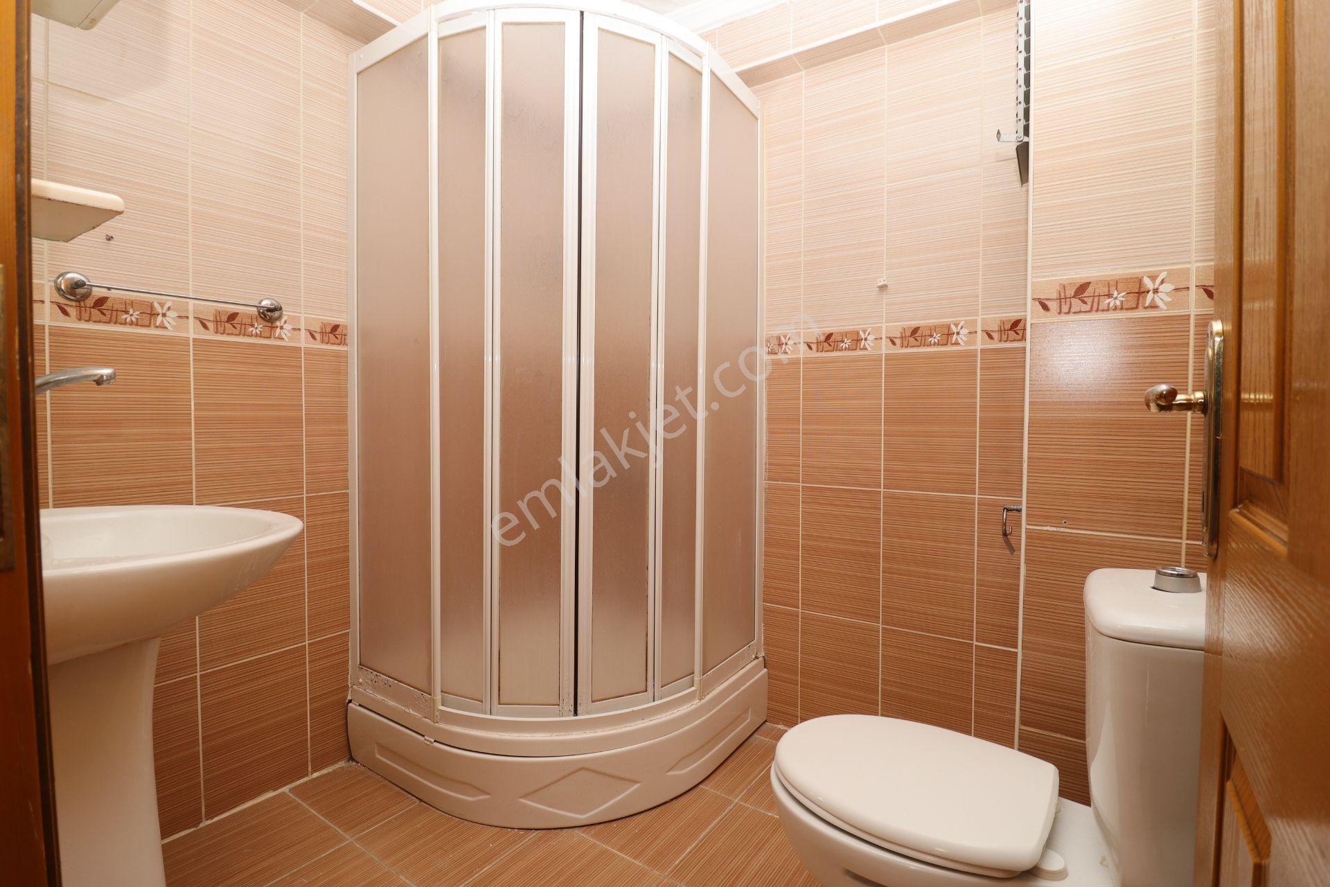 Akif'ten Elvankent Topçu'da 3+1 Ön Cephe Kiralık Daire - Görsel 21