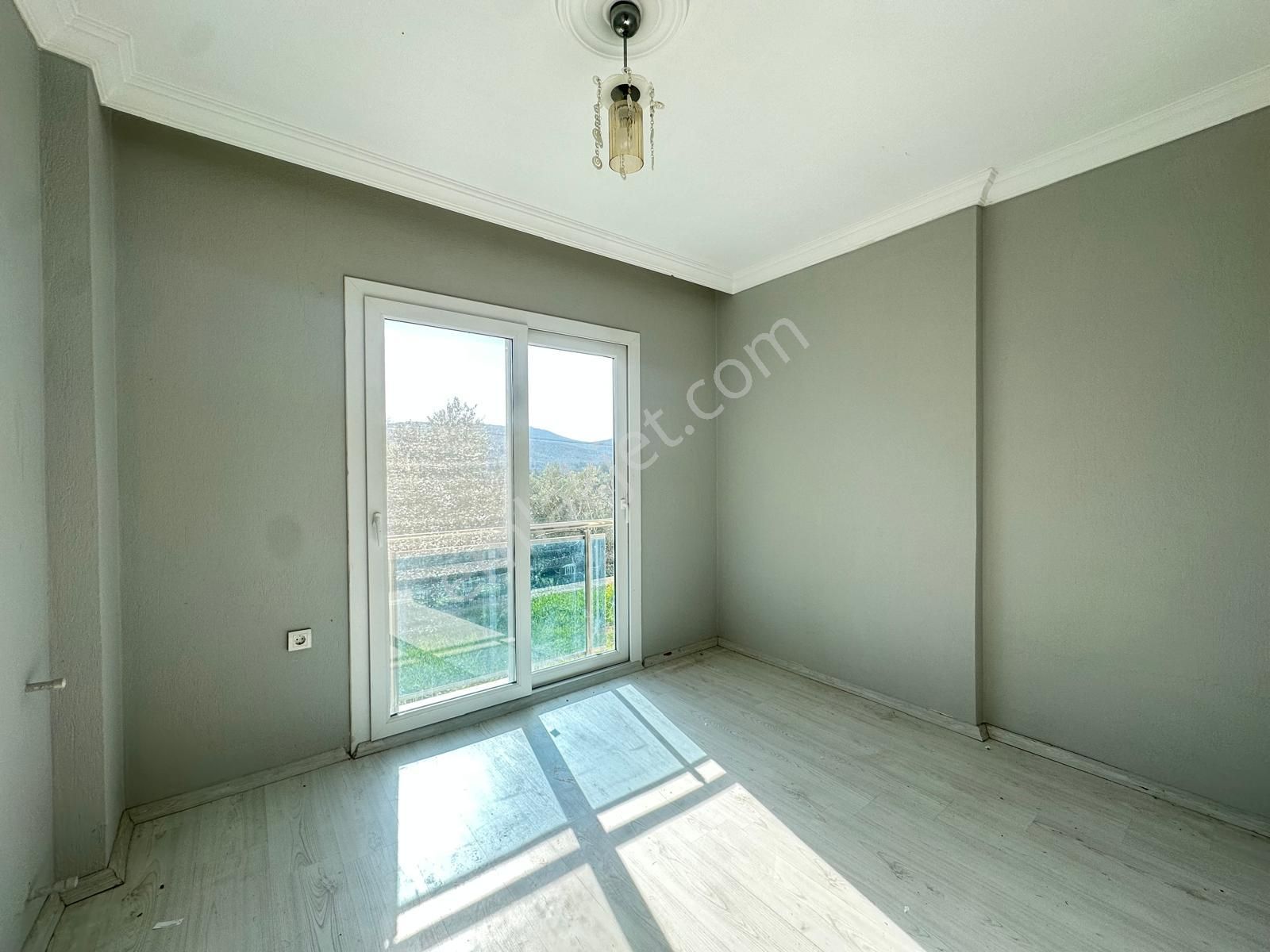 Mumcular 2+1 Bahçe Katı Satılık Daıre - Görsel 12