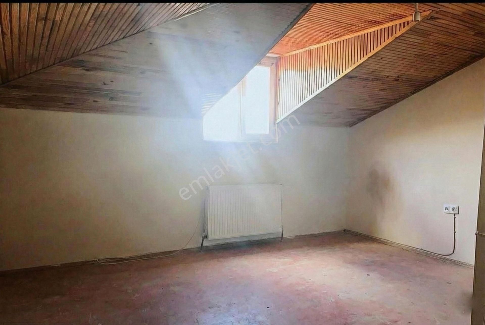 Mertcan'dan İskanlı Cadde 1dk Metro 6dk 2 Aileye Uygun Dubleks 4+2 - Görsel 25