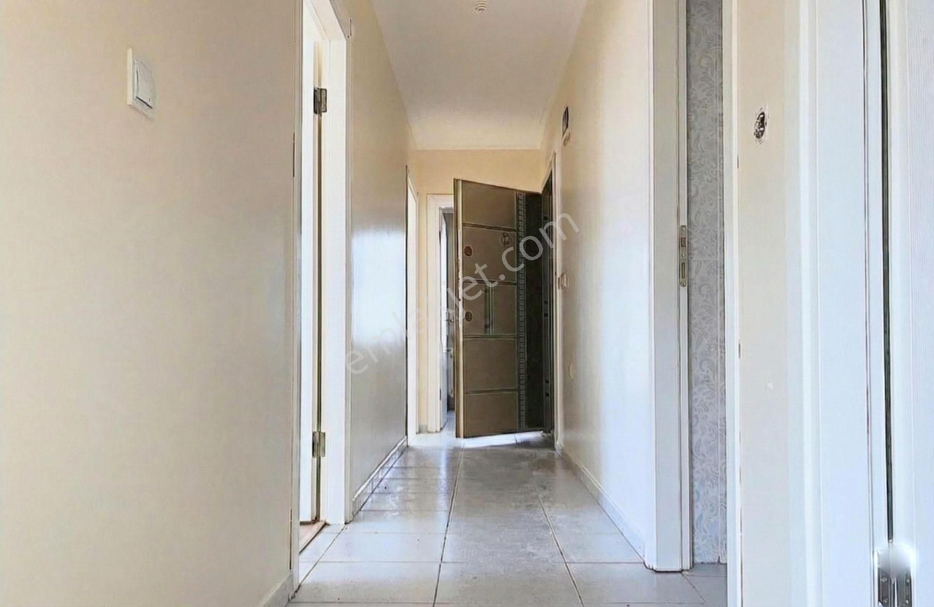 Mertcan'dan İskanlı Cadde 1dk Metro 6dk 2 Aileye Uygun Dubleks 4+2 - Görsel 8