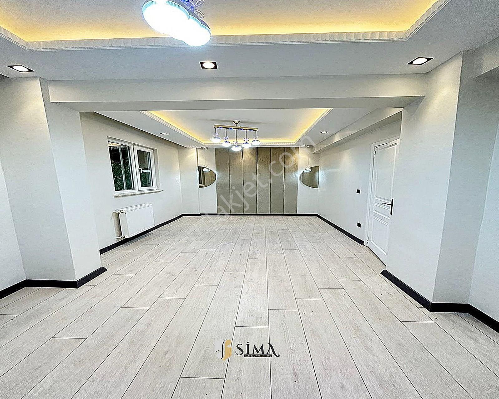 Metrobüse Yürüme Mesafesinde Giriş Kat Seviyesinde Geniş M2 Dekorlu 2+1 Daire - Görsel 14