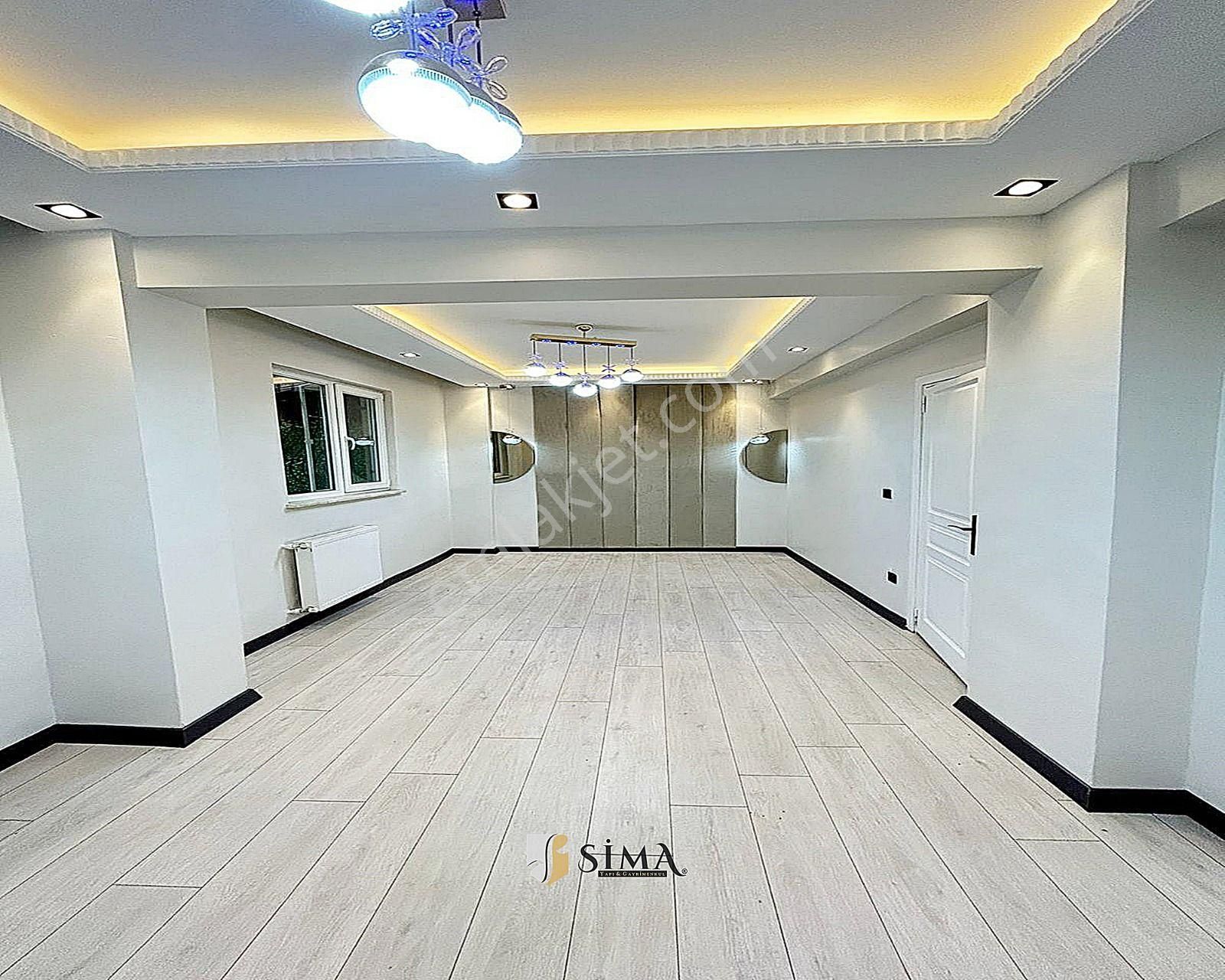 Metrobüse Yürüme Mesafesinde Giriş Kat Seviyesinde Geniş M2 Dekorlu 2+1 Daire - Görsel 26