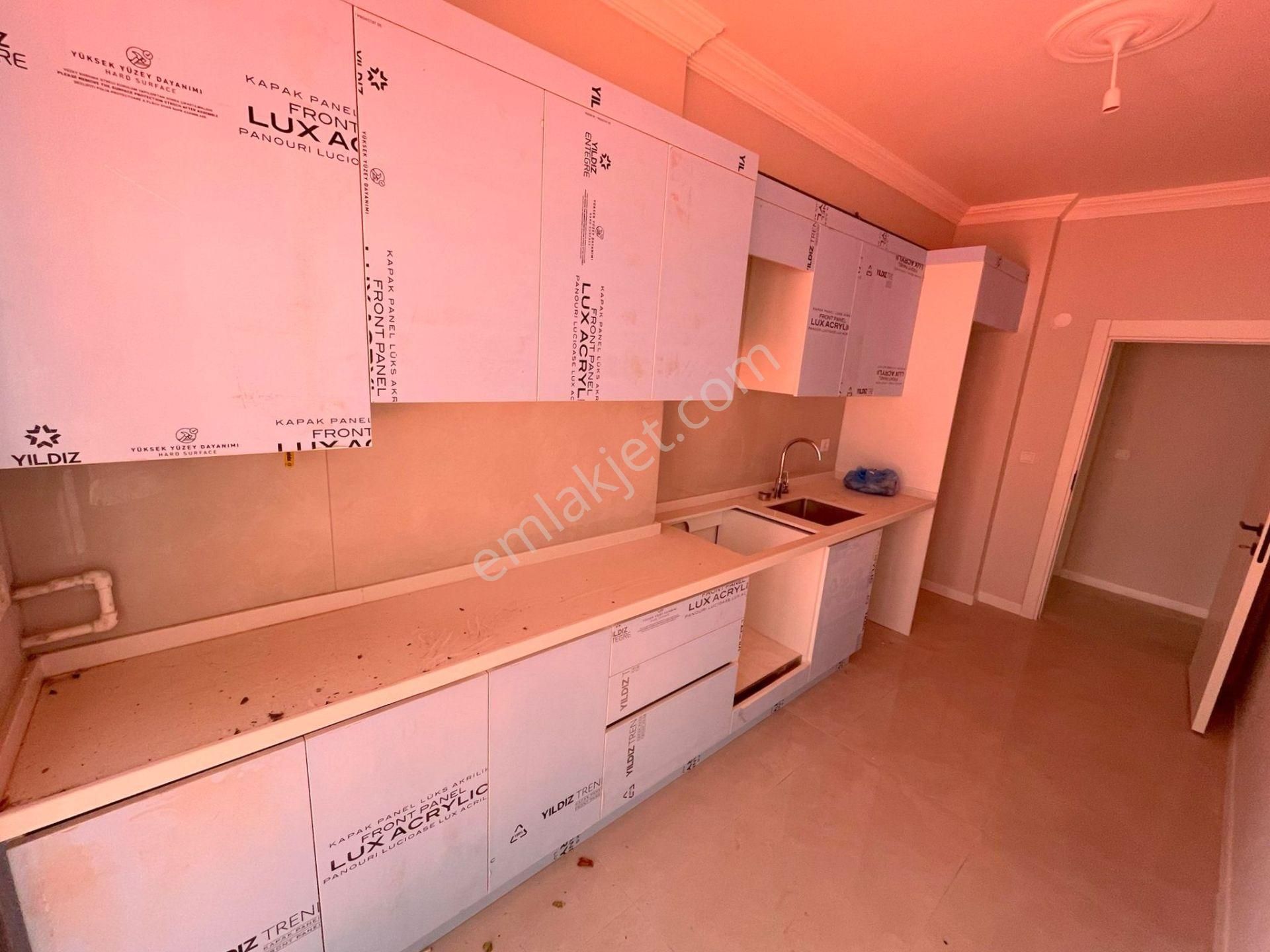 Mertcan'dan Güvenlikli Havuzlu Sitede Fırsat 2+1 Daire - Görsel 7