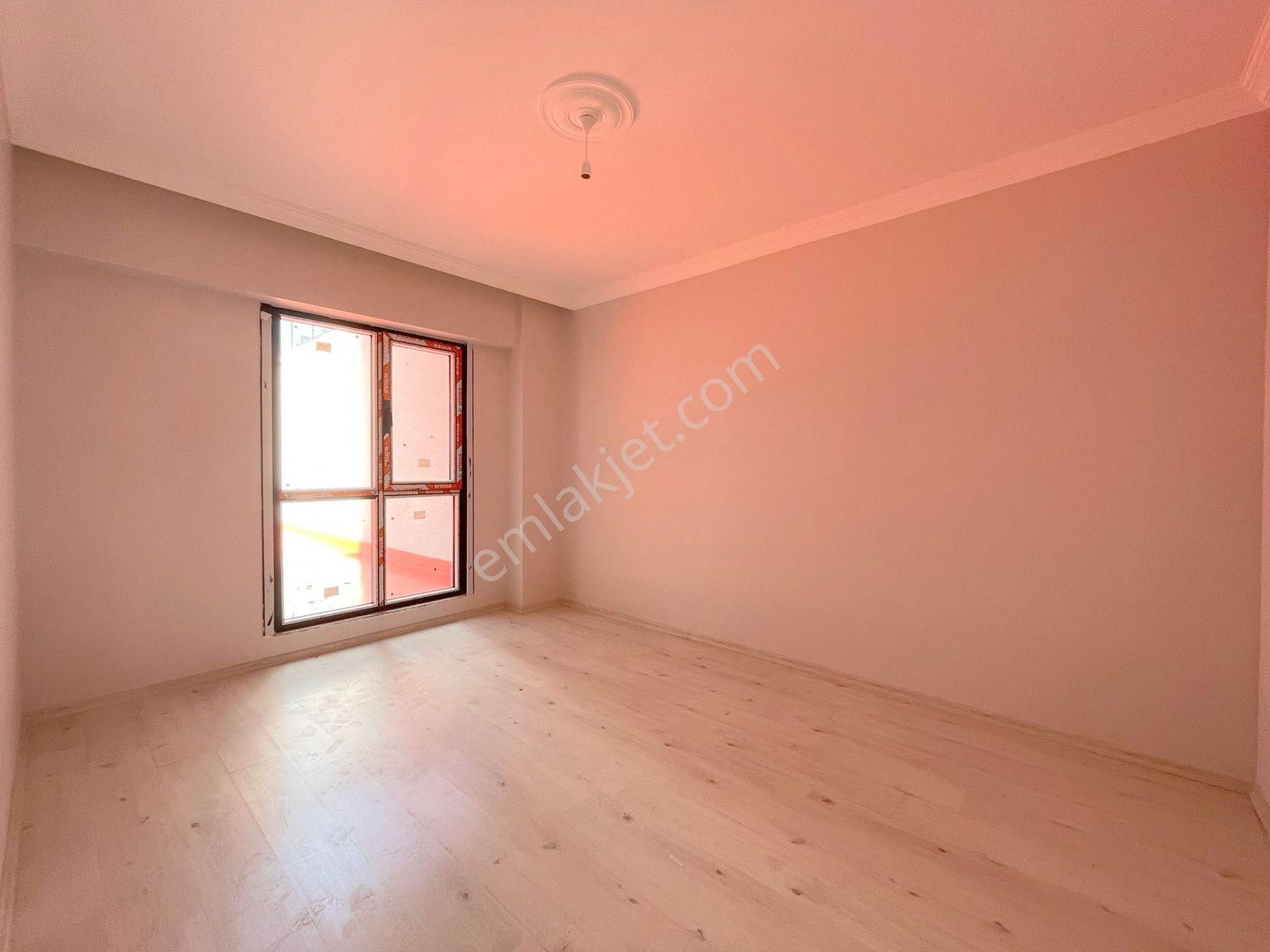 Mertcan'dan Güvenlikli Havuzlu Sitede Fırsat 2+1 Daire - Görsel 10