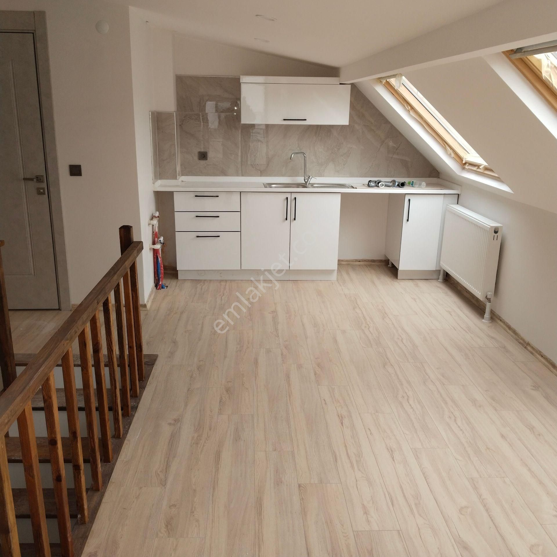 Maltepe Küçükyal'da 110 M2 2+1 Sıfır , Teraslı Dubleks Daire. - Görsel 21