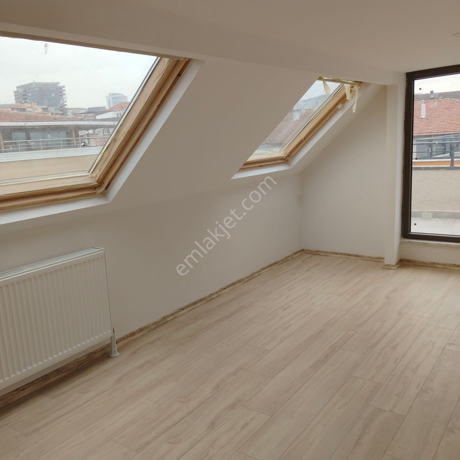 Maltepe Küçükyal'da 110 M2 2+1 Sıfır , Teraslı Dubleks Daire. - Görsel 29