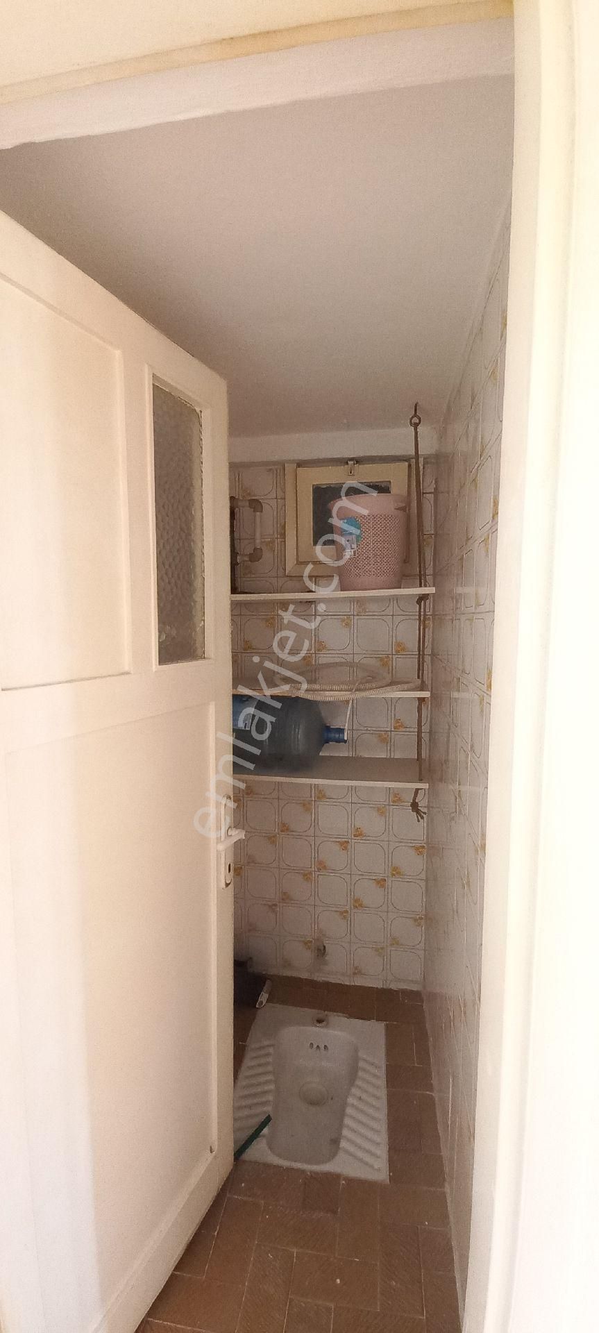 Bölge Metroya 100 Metre Özkanlar Camii Yakını 3+1 İçi Boyalı Ara Kat Geniş Ferah Daire - Görsel 20