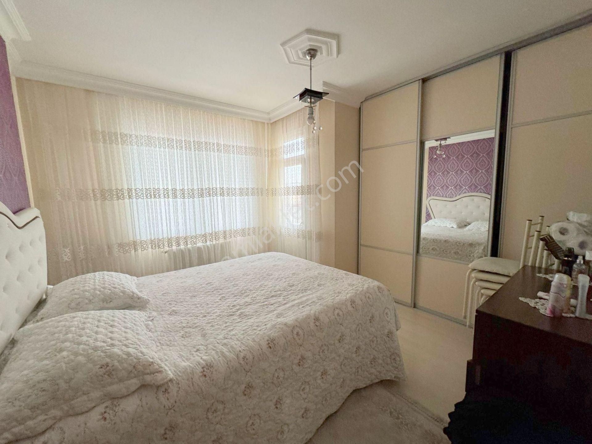 Mertcan'dan Dumlupınar Mah. Teraslı 5+2 Dubleks Geniş Daire - Görsel 10