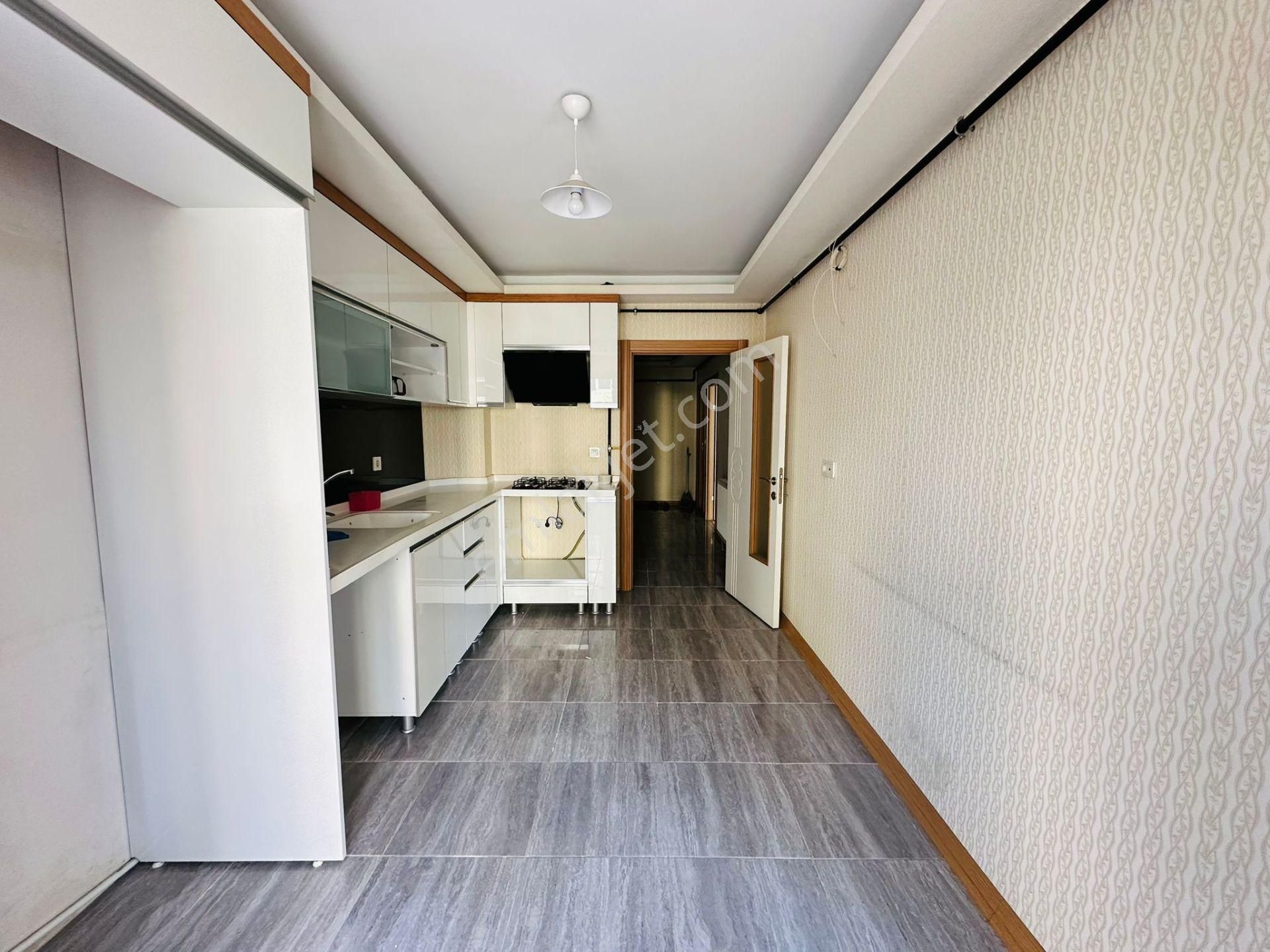 Ankara Hastanesi Yakını 2.katta 3+1 Asansörlü Satılık Daire !!! - Görsel 4