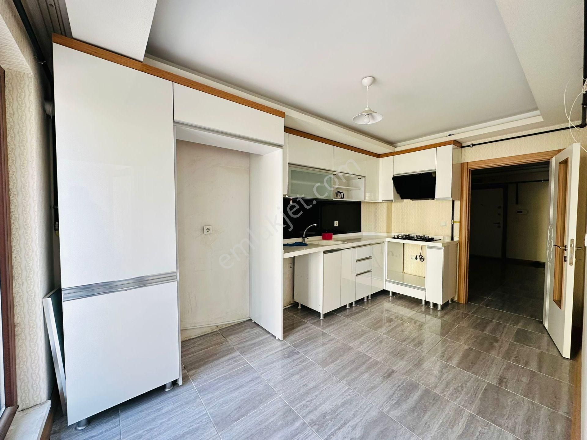 Ankara Hastanesi Yakını 2.katta 3+1 Asansörlü Satılık Daire !!! - Görsel 2