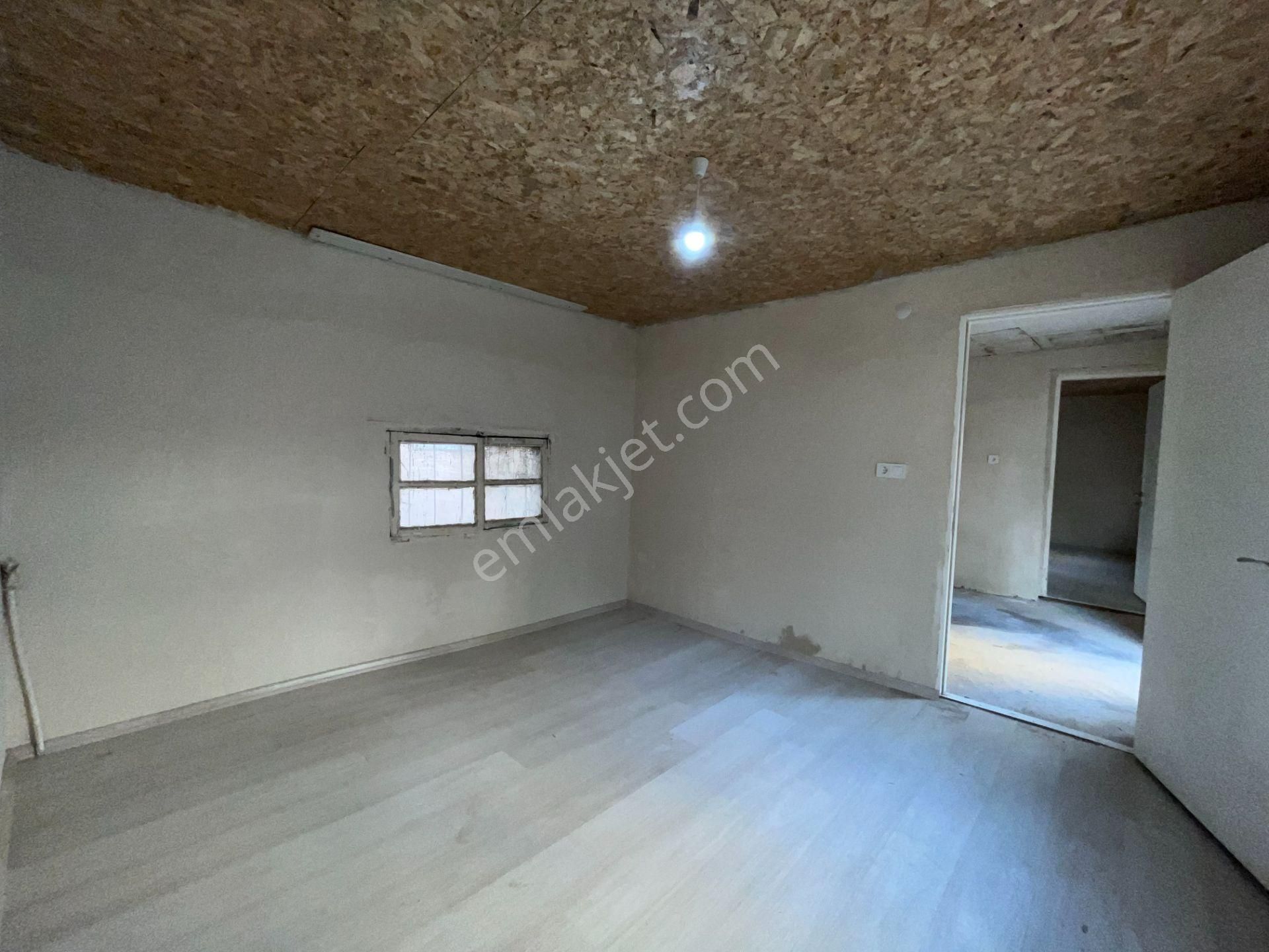 Gümüşpala Sağlık Ocağı Ve Pazaryeri Yakını 1+1 Kiralık Ev - Görsel 8