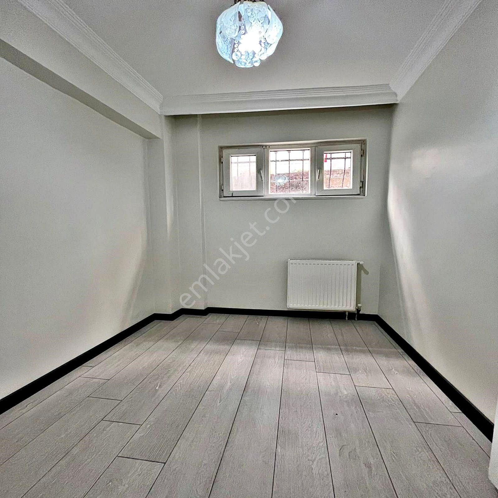 Yüksek Kira Garantili Satılık 2+1 Bahçeli Bahçe Katı - Görsel 3