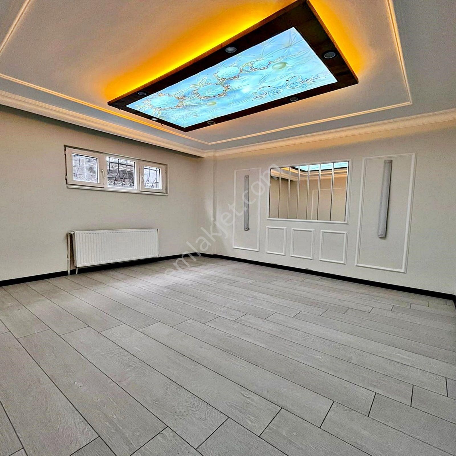 Yüksek Kira Garantili Satılık 2+1 Bahçeli Bahçe Katı