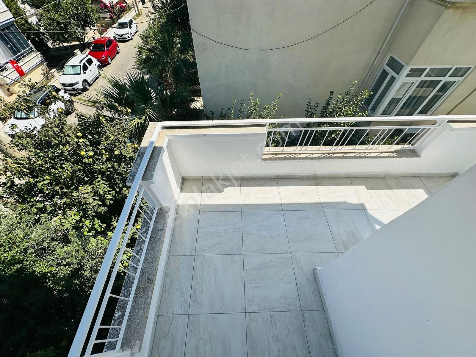 Kostak Gayrimenkulden Akçayda Denize150mt Lüx Yapılı Ön Cephe2+1 - Görsel 13