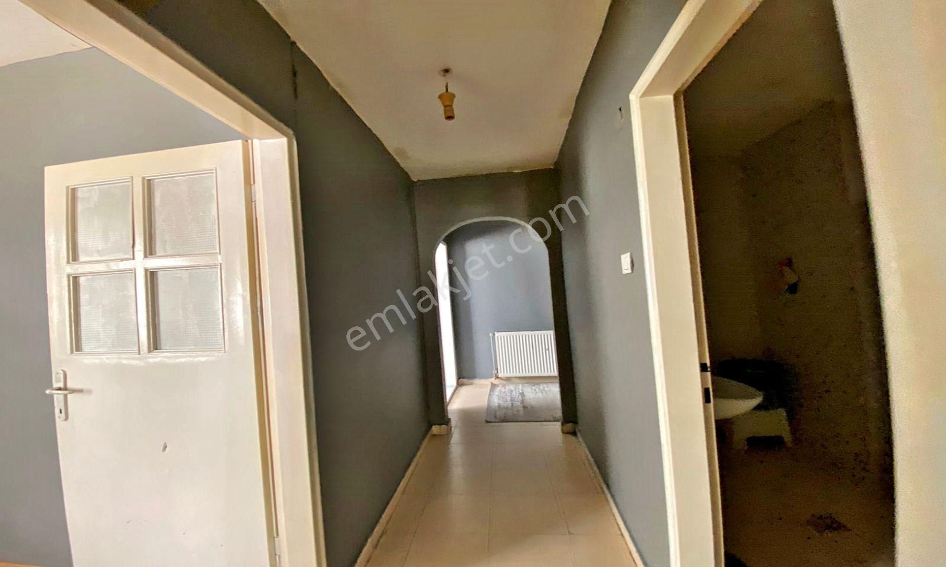 Kuşcağız'da Caddeye Yakın Masrafsız 3+1 Daire ! - Görsel 16