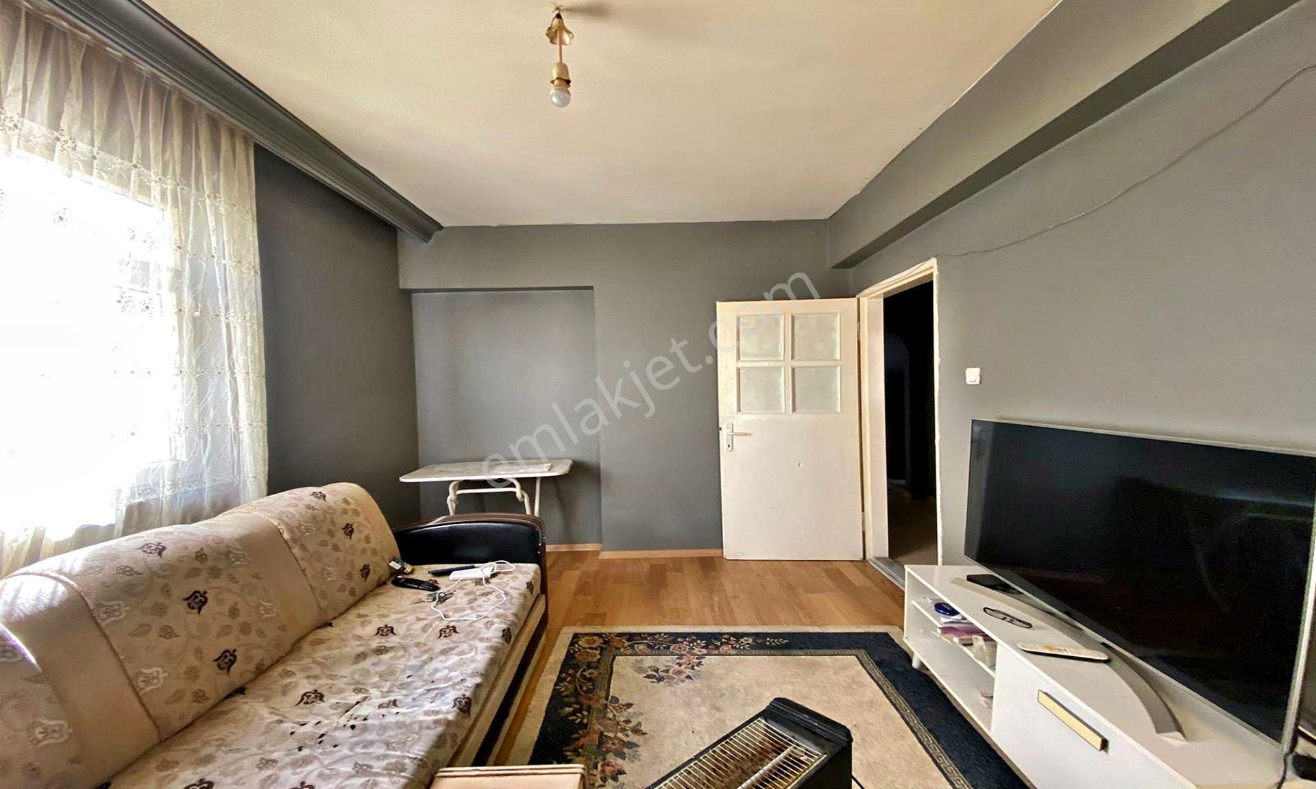 Kuşcağız'da Caddeye Yakın Masrafsız 3+1 Daire ! - Görsel 6