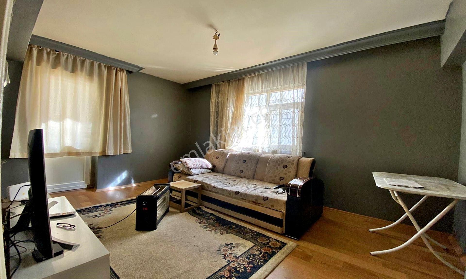 Kuşcağız'da Caddeye Yakın Masrafsız 3+1 Daire ! - Görsel 7