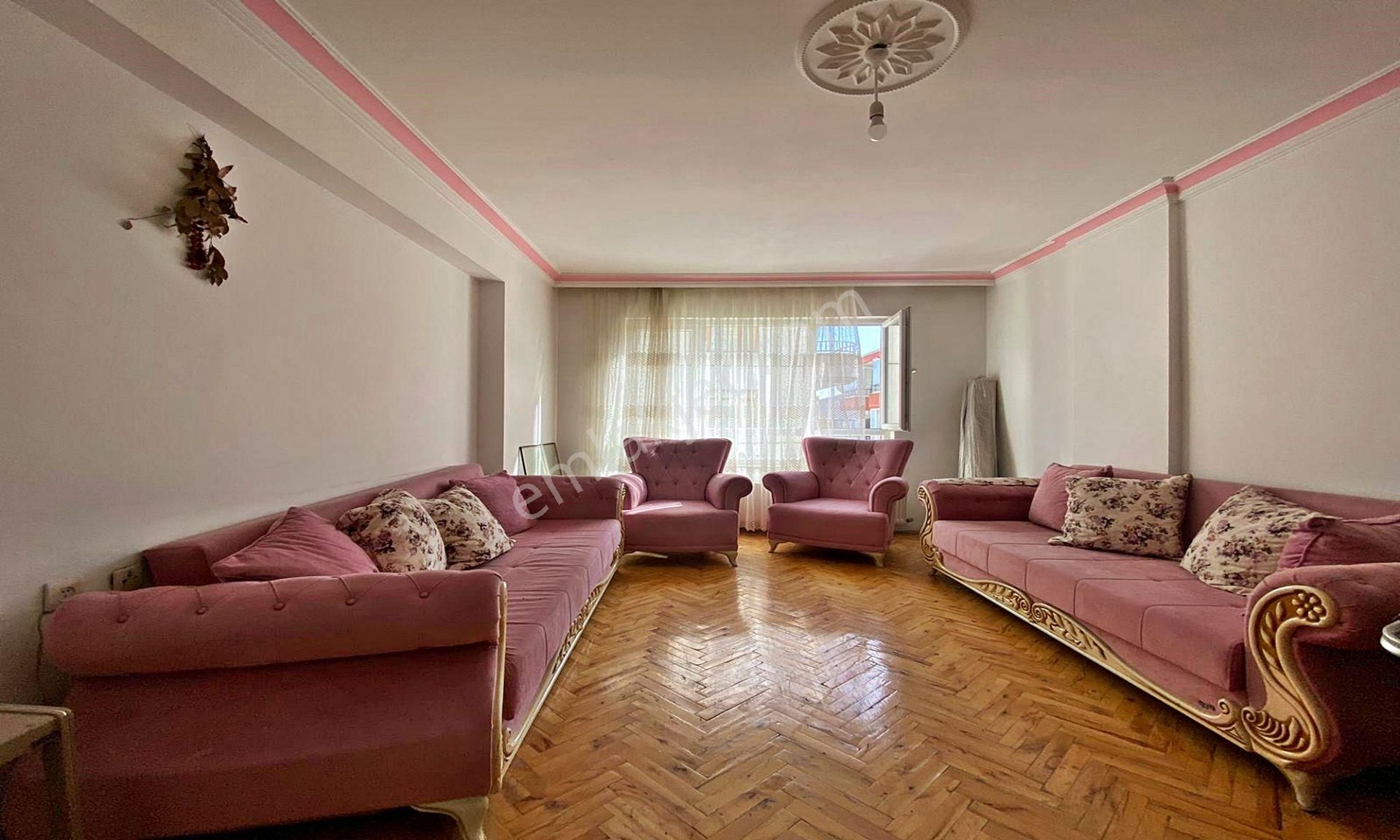 Kuşcağız'da Caddeye Yakın Masrafsız 3+1 Daire ! - Görsel 18