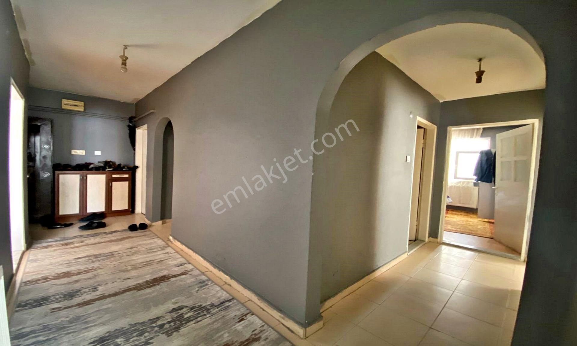 Kuşcağız'da Caddeye Yakın Masrafsız 3+1 Daire ! - Görsel 25