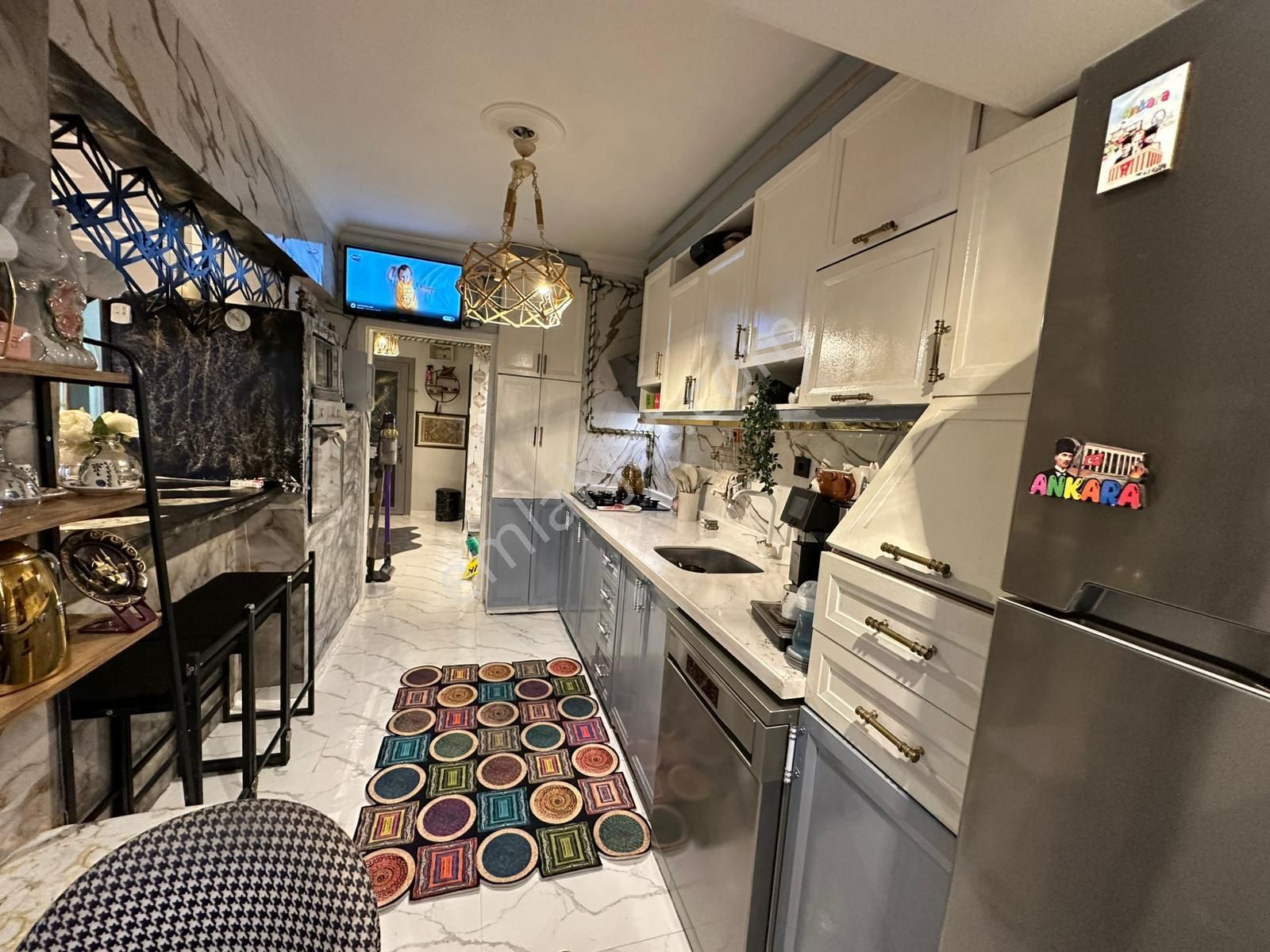 Kalecik Emlak'tan Teras Balkonlu Üç Cepheli 3+1 Dublex 3.kat