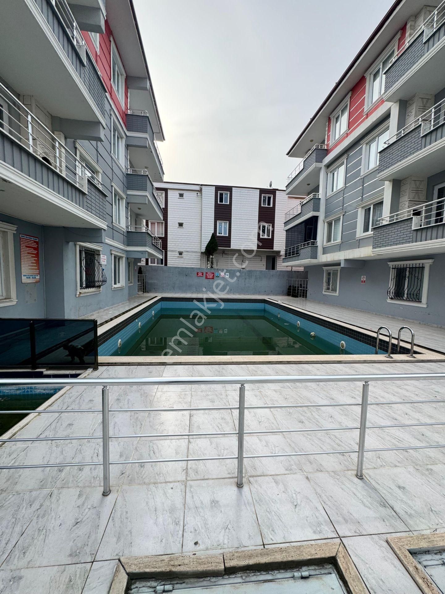 Denize Yürüme Mesafesinde Sitede Arakat 2+1 Daire - Görsel 5