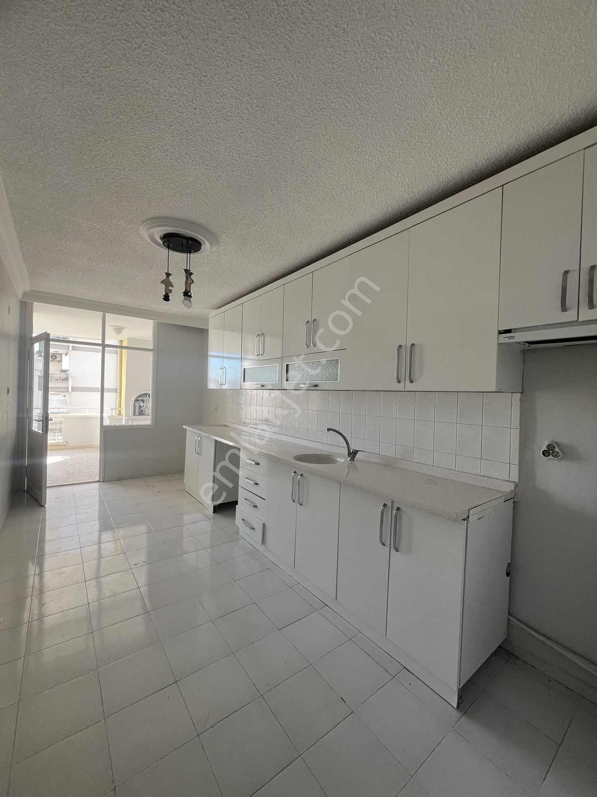 Kulepark~farkıyla~semt~pazarı~yanı4+1~kapalı~mutfak~teras~balkon - Görsel 26