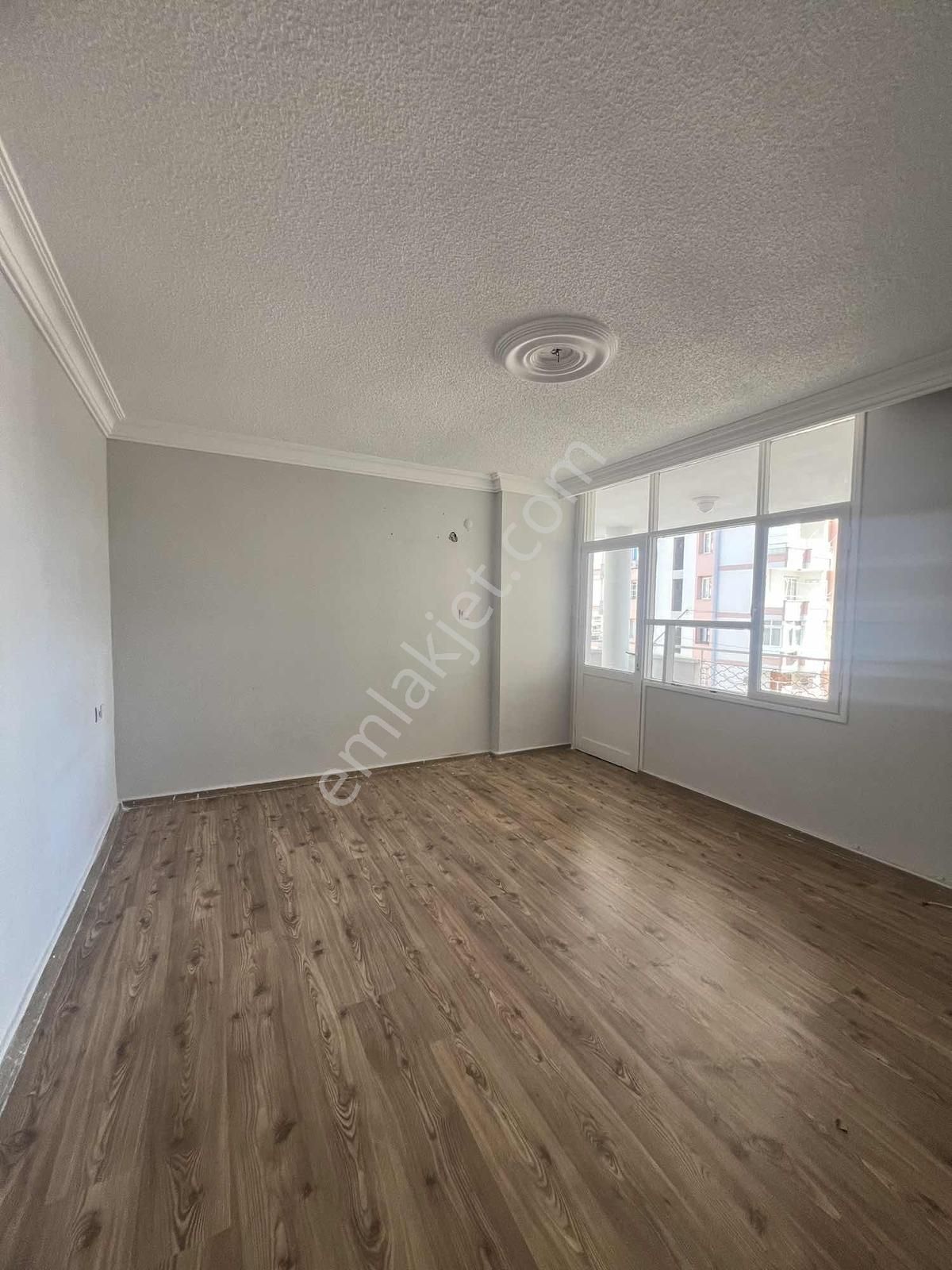 Kulepark~farkıyla~semt~pazarı~yanı4+1~kapalı~mutfak~teras~balkon - Görsel 8