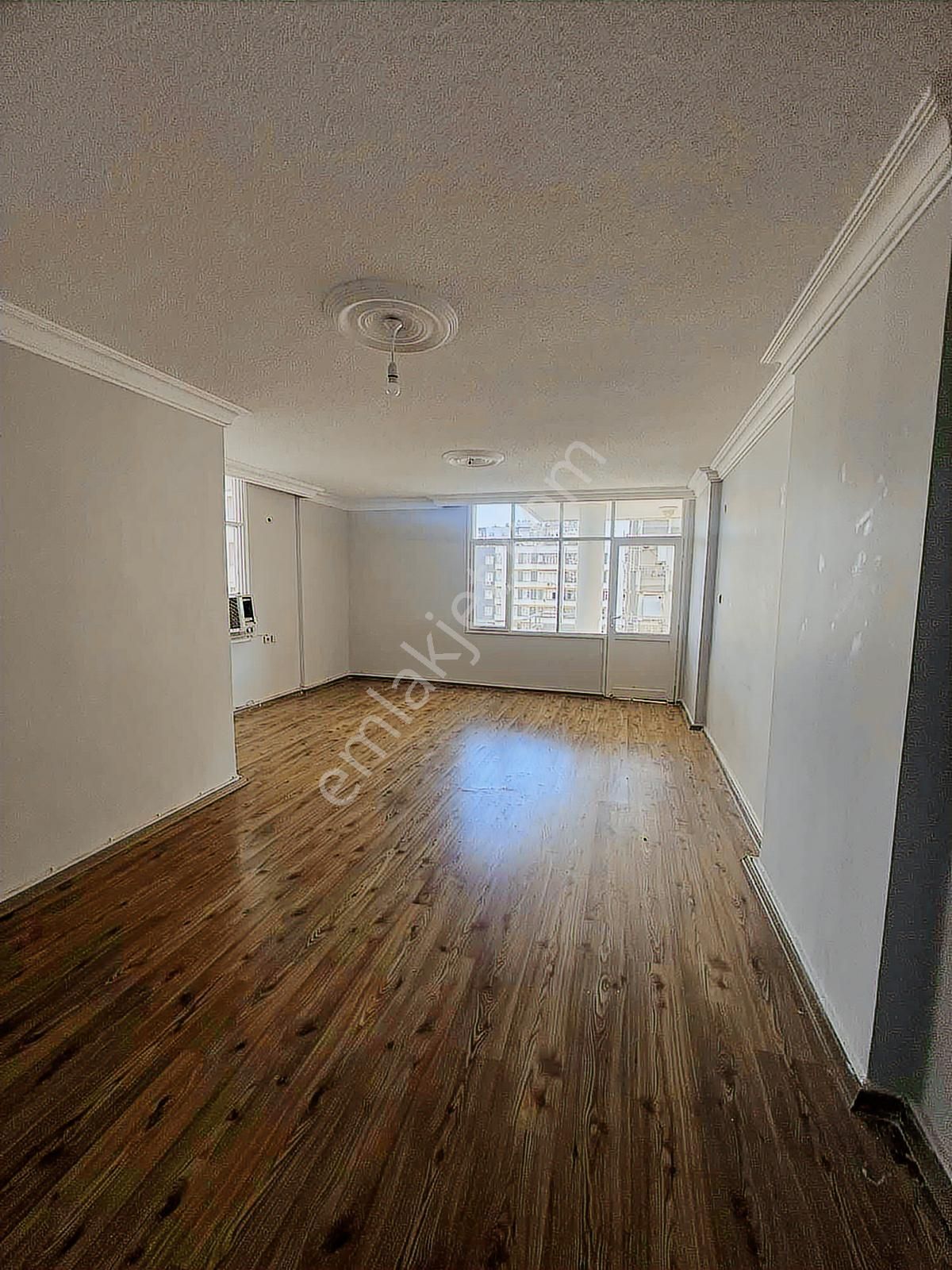 Kulepark~farkıyla~semt~pazarı~yanı4+1~kapalı~mutfak~teras~balkon - Görsel 15