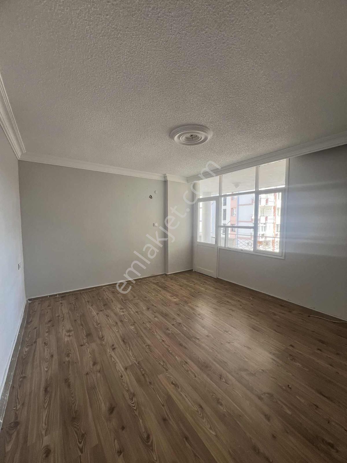 Kulepark~farkıyla~semt~pazarı~yanı4+1~kapalı~mutfak~teras~balkon - Görsel 16