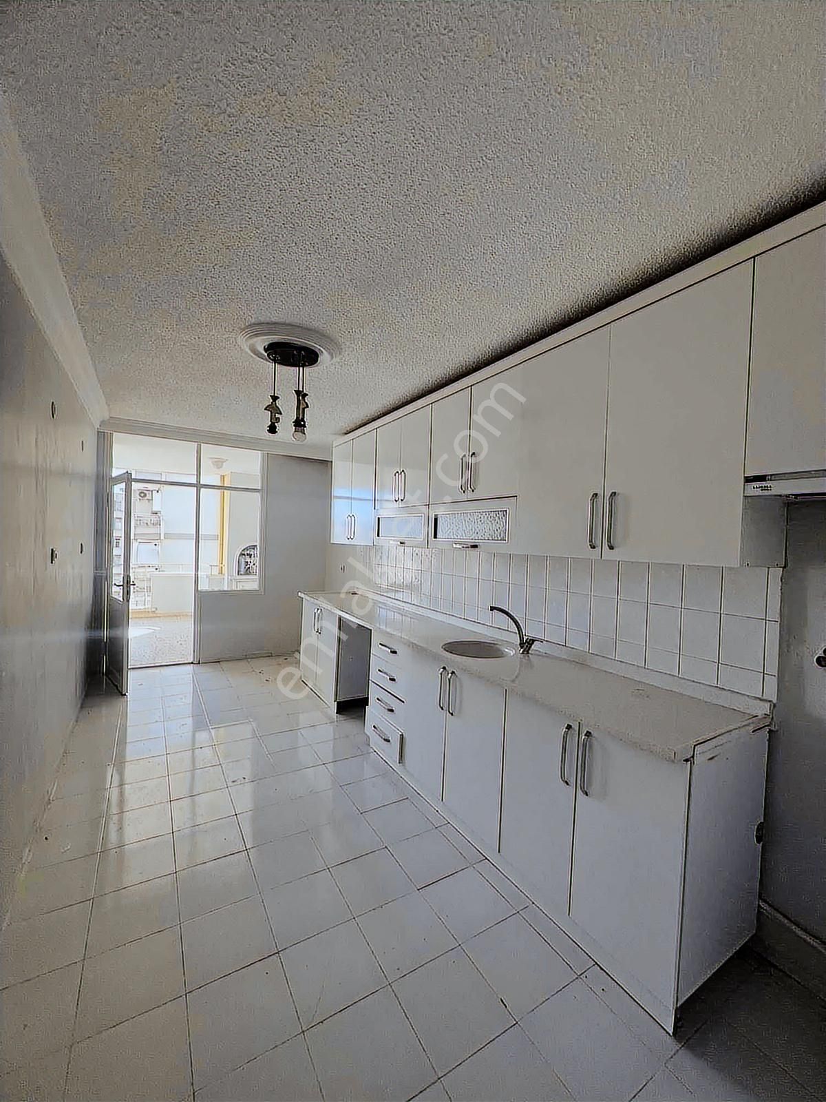 Kulepark~farkıyla~semt~pazarı~yanı4+1~kapalı~mutfak~teras~balkon - Görsel 14