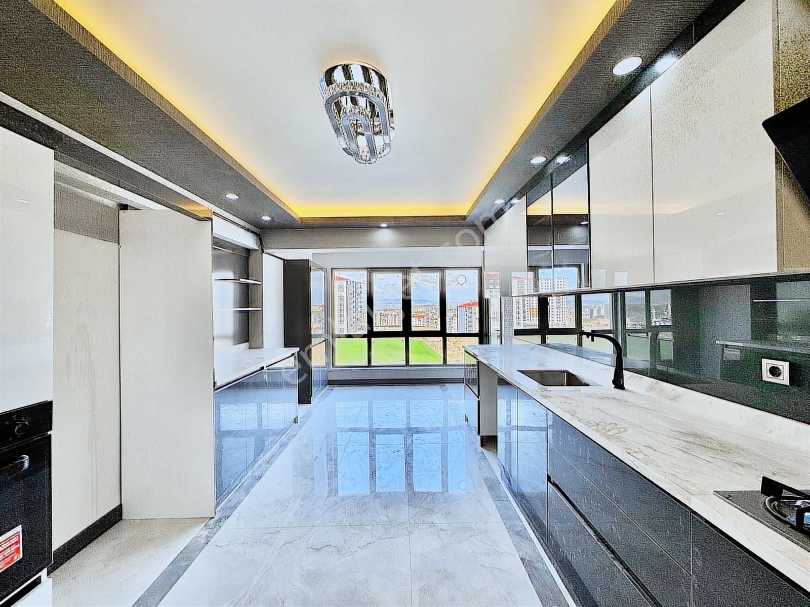 ▃çiftçioğullarından▃lüx Site'de Y.ısıtmalı G.odalı 4+1 Daire