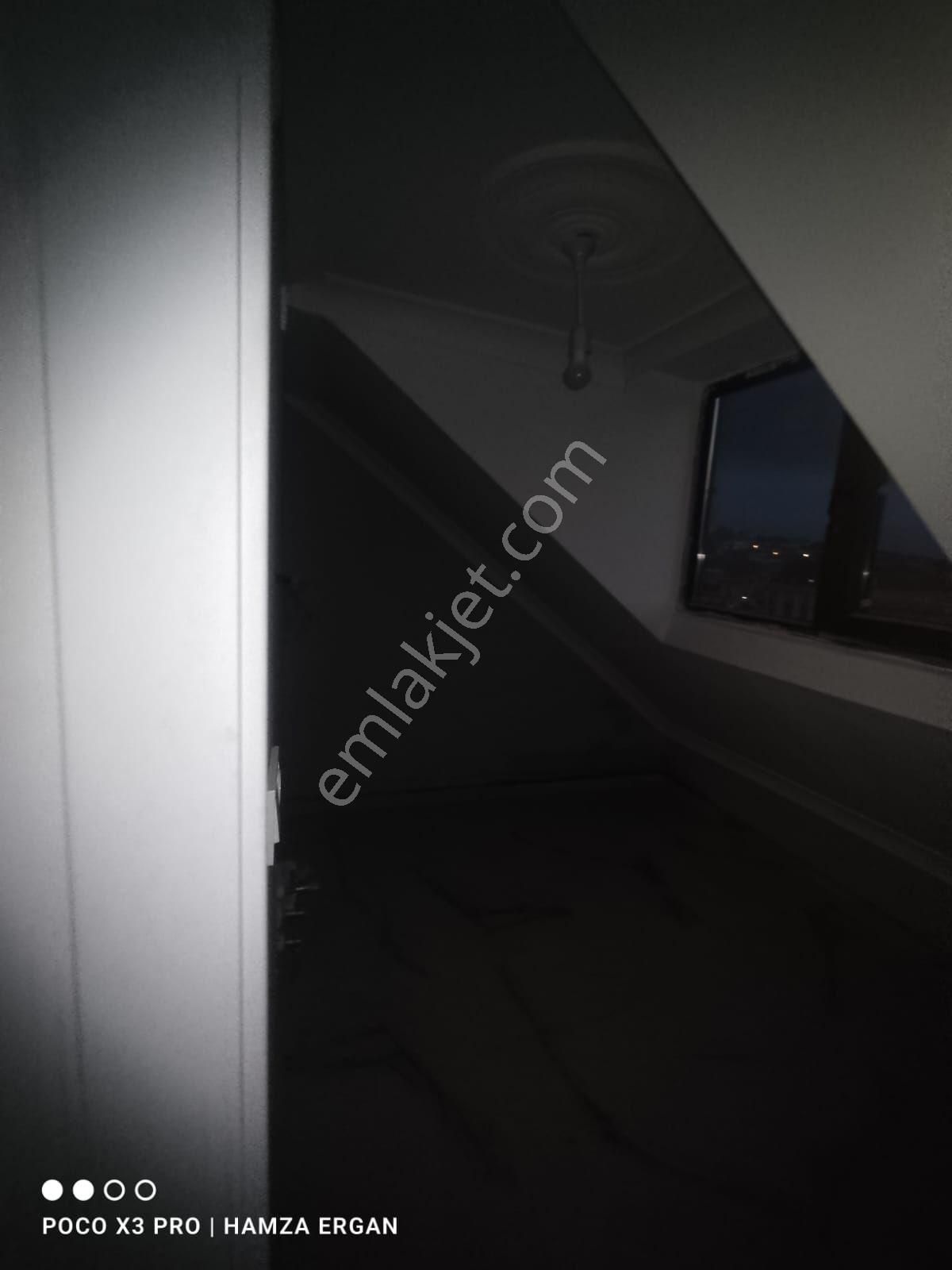 1.69 Krediyle Arnavutköy Haraççı Karlıbayırda Satılık 3+2 Çatı Kat Dubleks Daire - Görsel 20