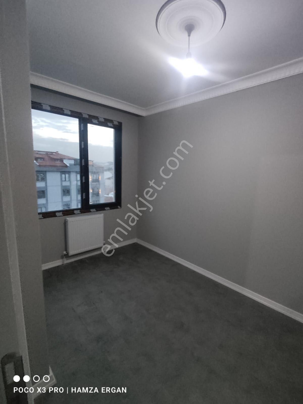 1.69 Krediyle Arnavutköy Haraççı Karlıbayırda Satılık 3+2 Çatı Kat Dubleks Daire - Görsel 6