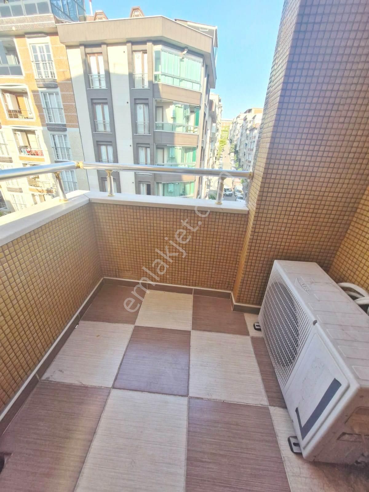 Fatih Emlaktan Cadde Üzeri Kiralık 3+1 Asansörlü Ara Kat Daire - Görsel 15