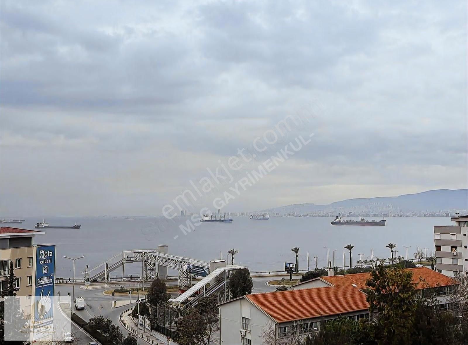 Msg'den Karataş'da Deniz Manzaralı Lüks Yapılı 2+1 Ara Kat Daire