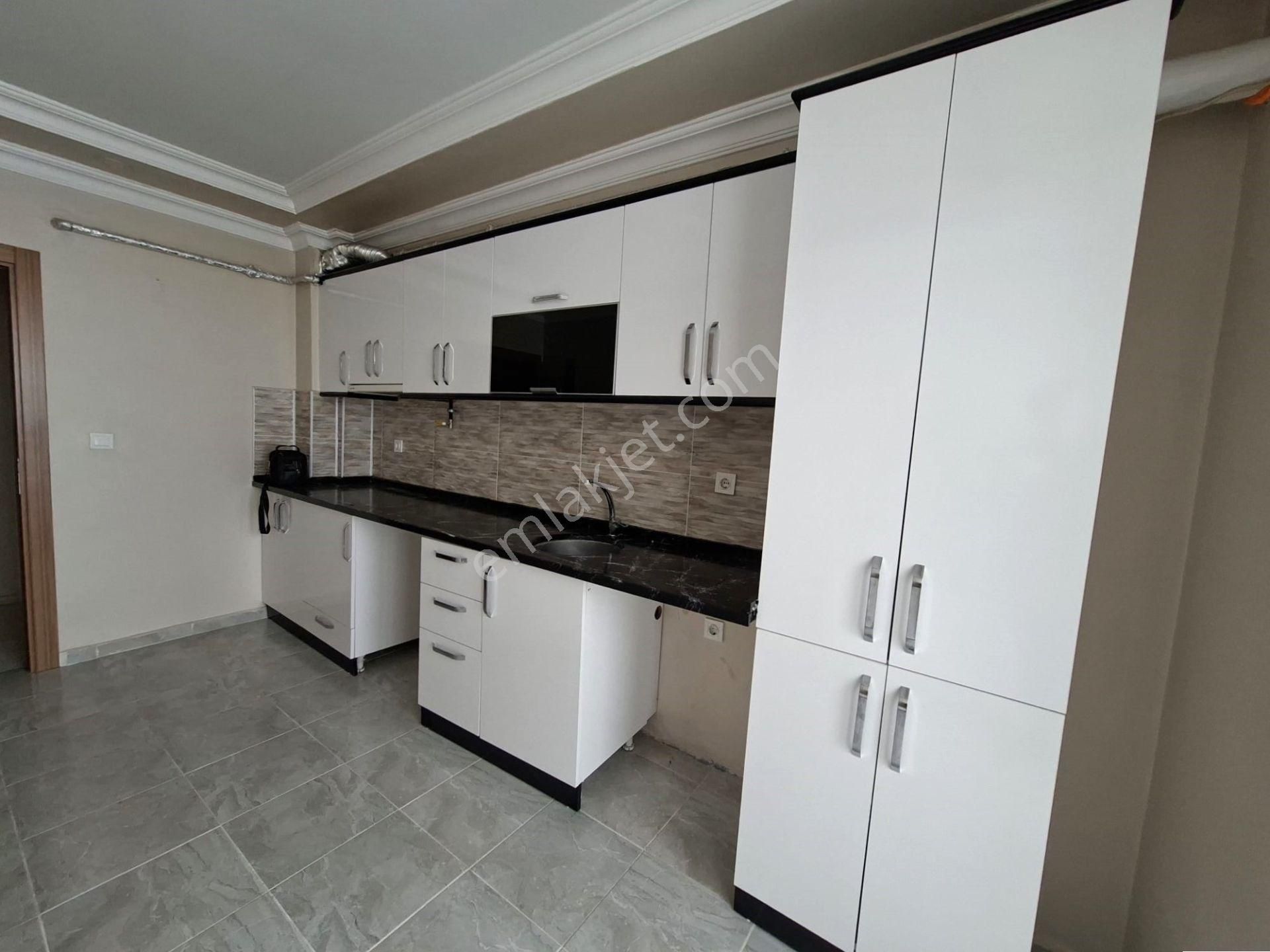 Recep Ümit'ten Şarhöyük'ün En Güzel Lokasyonu Radar Sokakta Satılık Asansörlü 2+1 Daire - Görsel 6